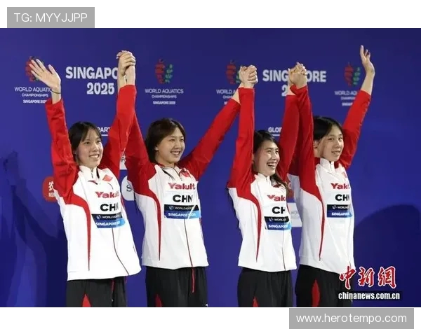 美国队刷新混合泳接力世界纪录 中国队两银两铜闪耀新加坡世锦赛 美国队刷新混合泳接力世界纪录 中国队两银两铜闪耀新加坡世锦赛